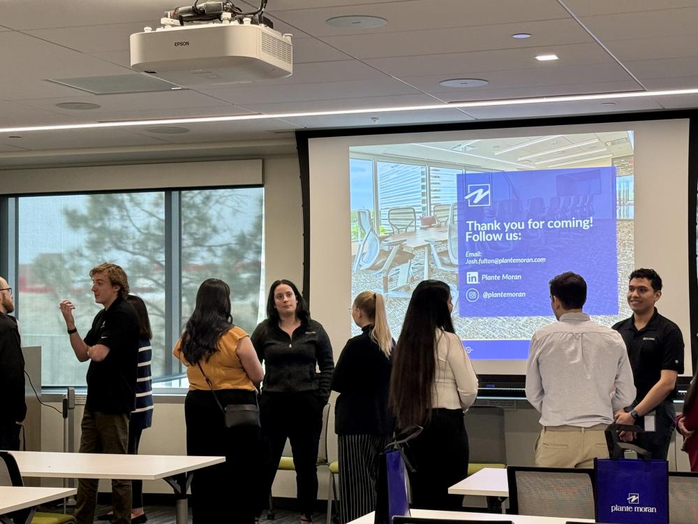 Students from ACC and Red Rocks at a lunch & learn event at Plante Moran Job Shadow event