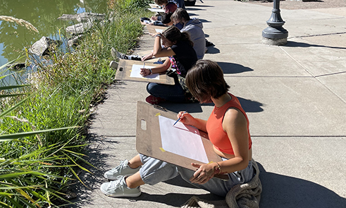 Drawing class in the park