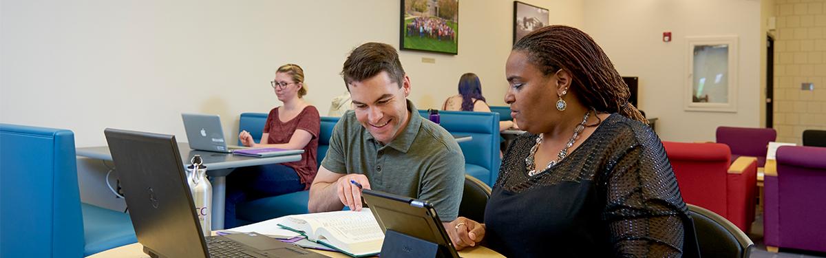 Students studying together in the Writing Lab at ACC's Littleton Campus.