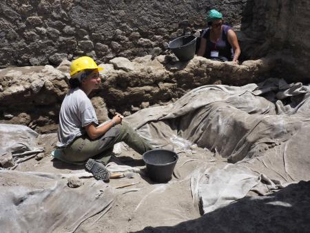Rosanne Juergens Title: Pompeiian Excavation