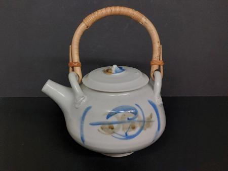 Zamantakis, Mark - White & Blue Teapot with Lid