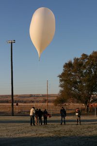 Payload balloon and crew